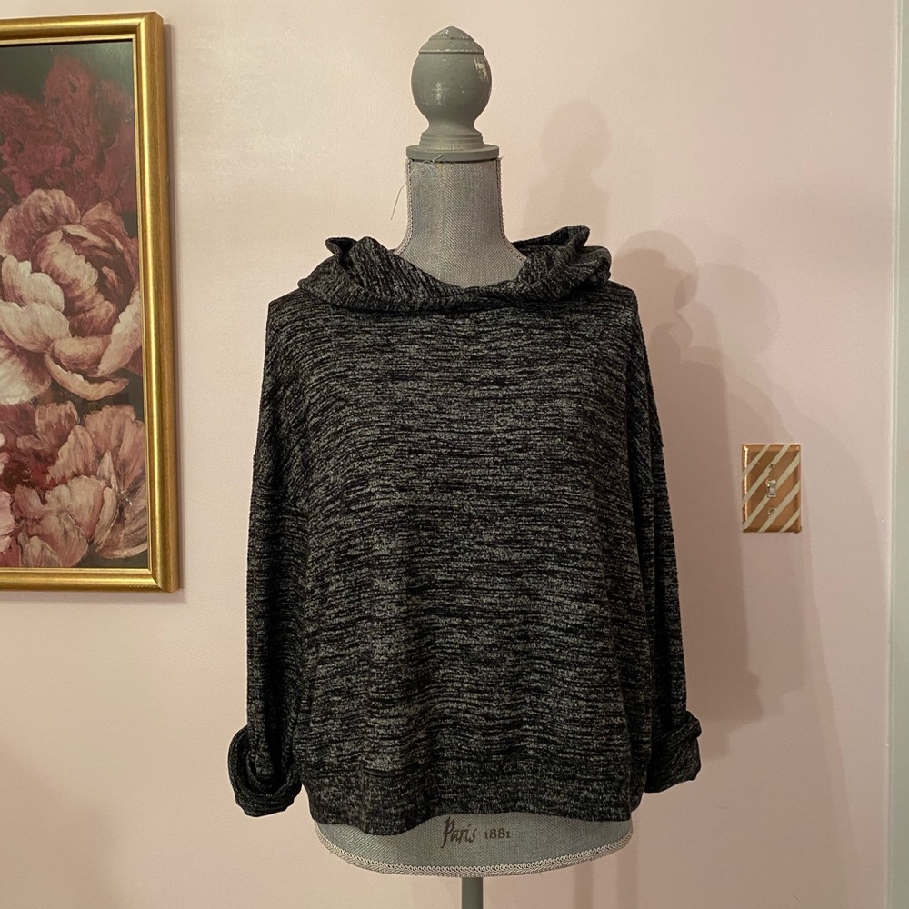 Softspun gap sweatshirt